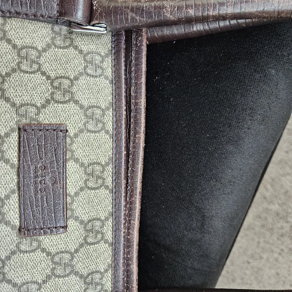 Gucci Beige/Brown Canvas Tote 15x9in - Picture 10 of 16